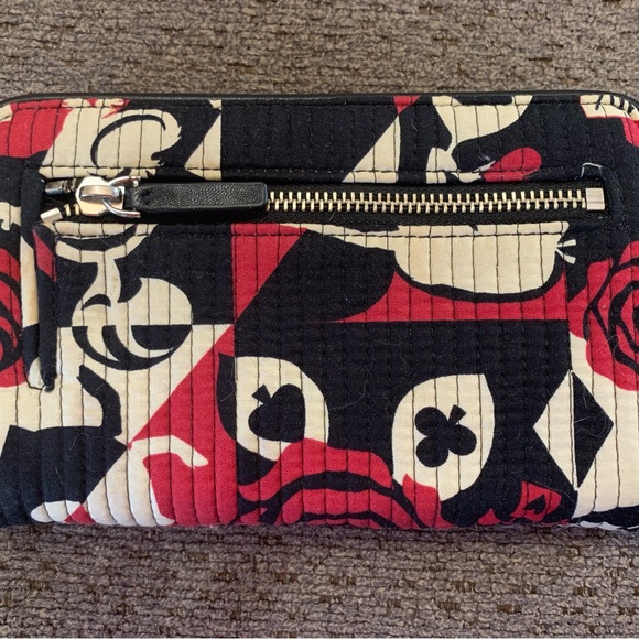 Vera Bradley Alice in Wonderland Wallet - Picture 4 of 10